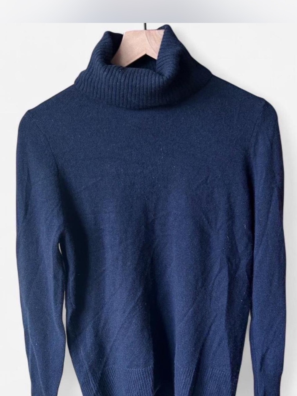Women’s Blue Cashmere Turtleneck sweater Vintage Diane Gilman S